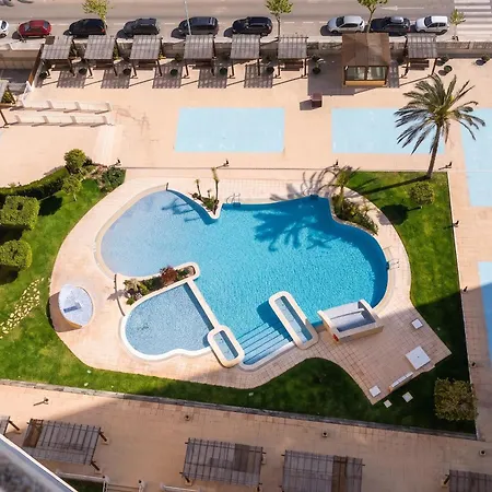 Bright In 100m² With Sea View & Pool Calpe
