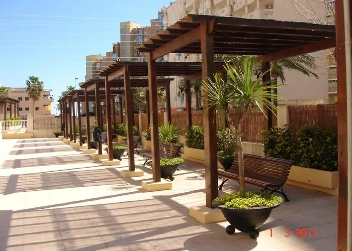 Apartment Bright In 100m² With Sea View & Pool *